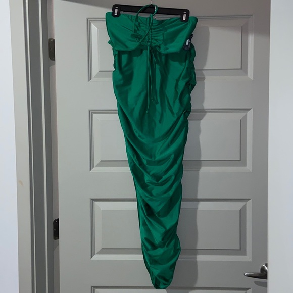 Fashion Nova Matching Midi skirt set - Picture 5 of 8